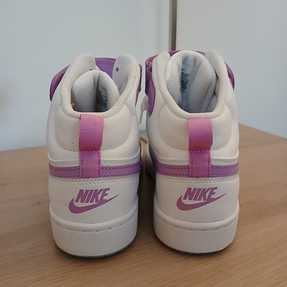 NWOT Nike Court Borough 2 Mid White Fuchsia Glow - Picture 4 of 11